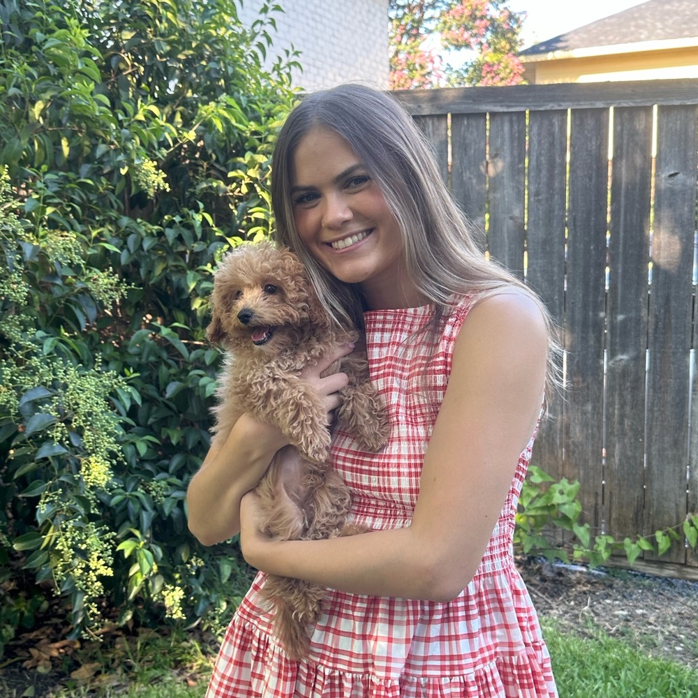 Meet your Posher, Hannah